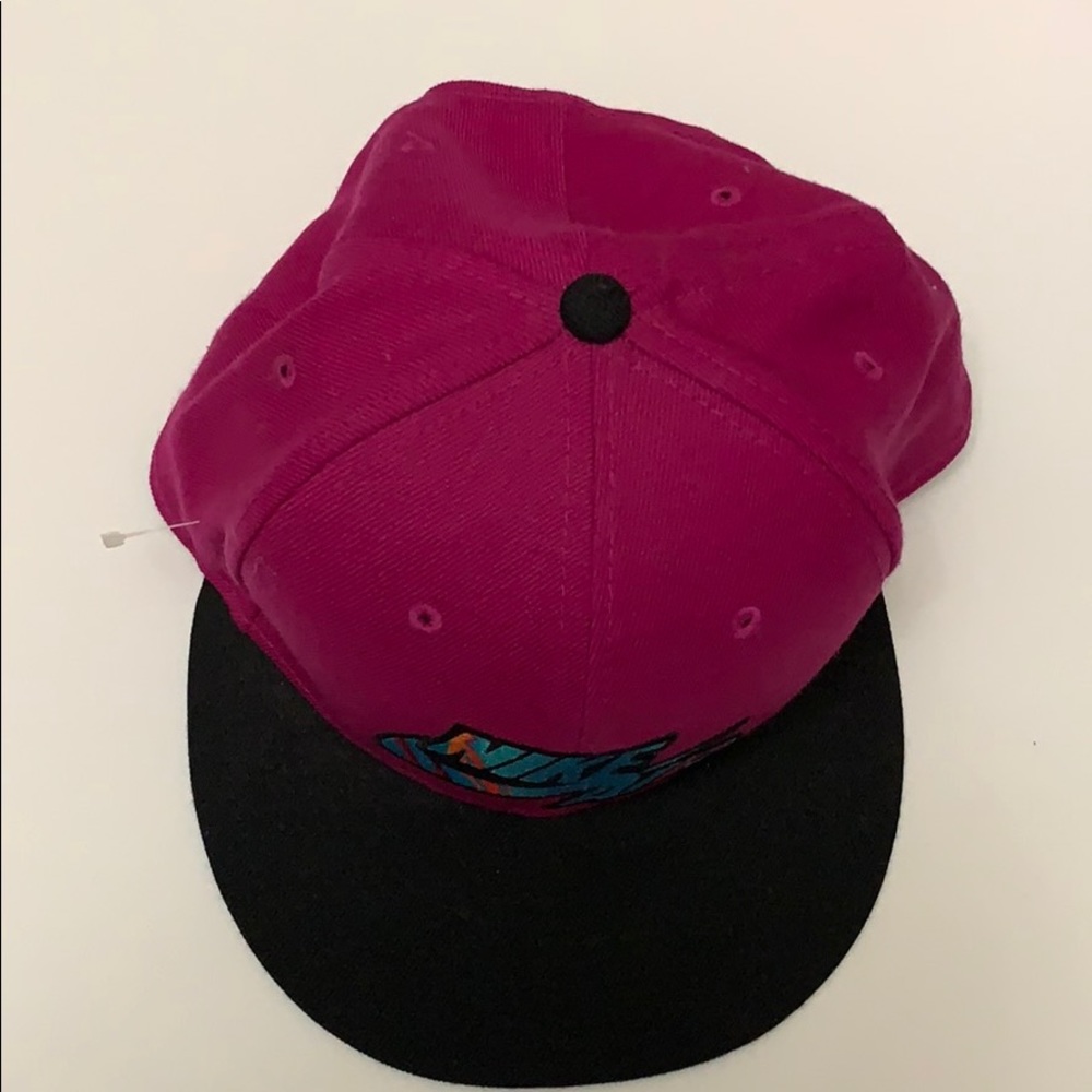 Nike• Nike Air Snap Back Hat - Picture 3 of 6